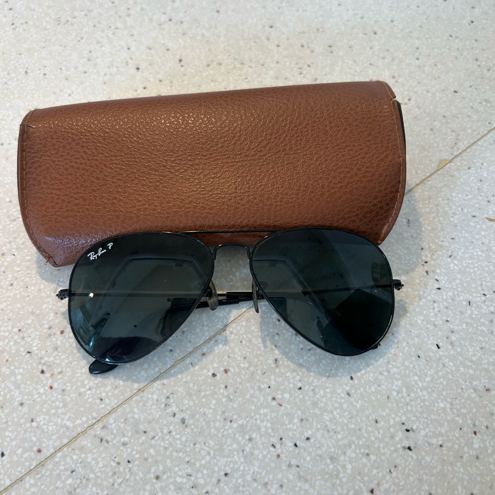 Ray-Ban Aviator Classic Sunglasses (polarized)